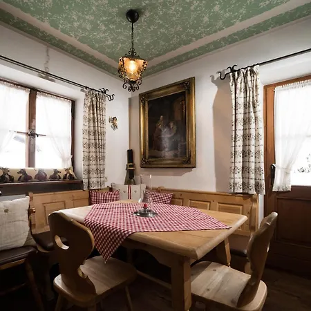 Peterhof Apartman Grainau